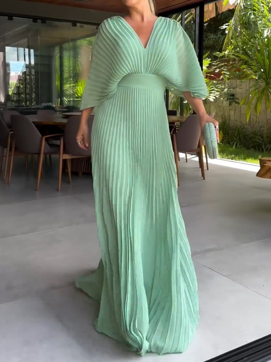 Josefine - Elegant flagrende kjole